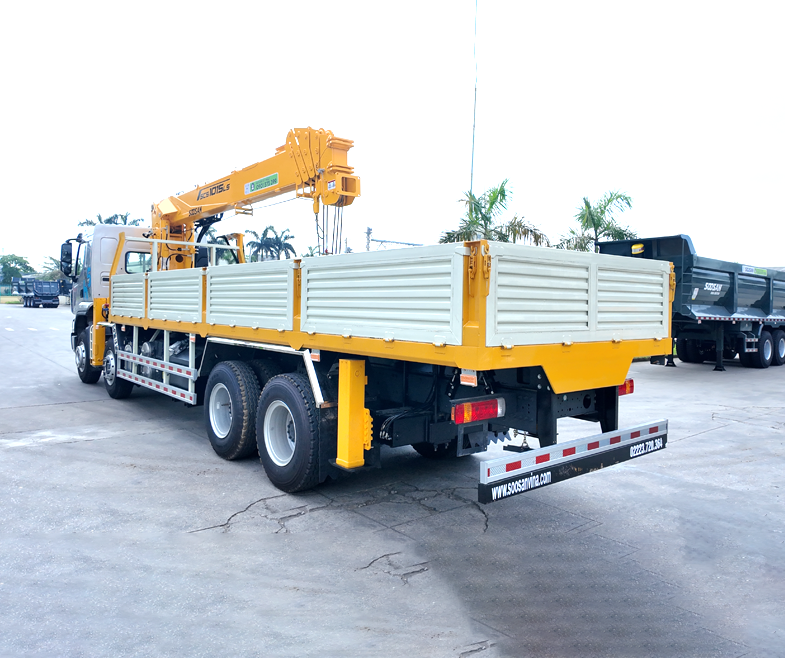 Xe Tải Chenglong Gắn Cẩu 12 Tấn SOOSAN SCS1015LS